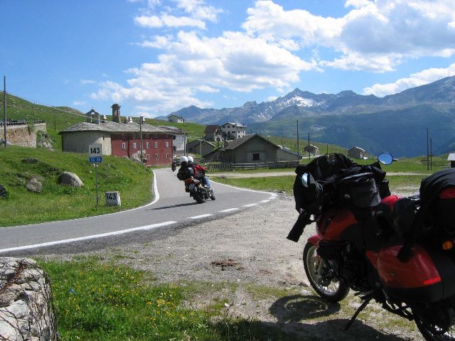 Lago di Monte Spluga, Italia.