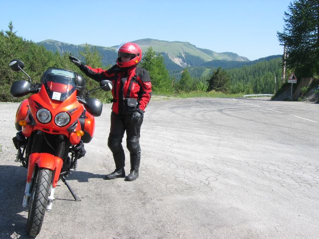 Huilitauko solan laella. Col de la Couillole, Ranska.