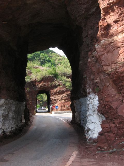 Eptodellisen vrist kallioper. Gorges de Daluis, Ranska.