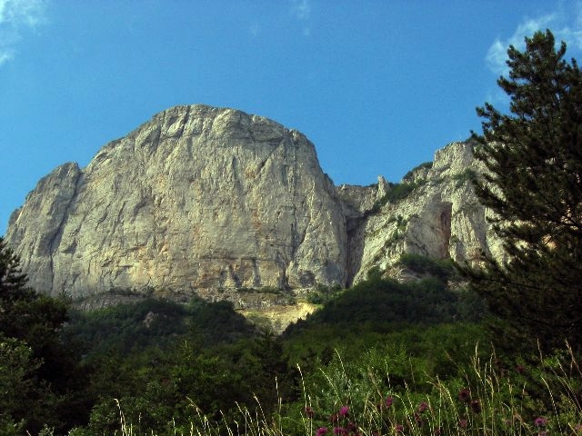 Kallioinen kohouma Col de la Chaudieren vlittmss lheisyydess. Ranska.