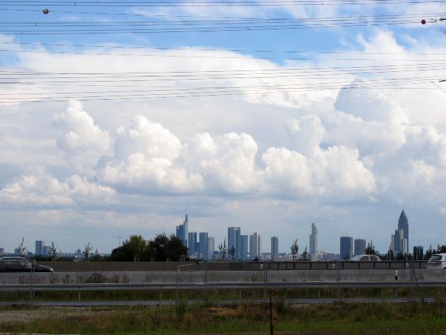 Mainhattanin pilvenpiirtjt. Frankfurt am Main, Saksa.