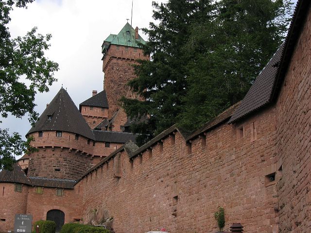 Haut-Koenigsbourgin linna. Orschwiller, Ranska.