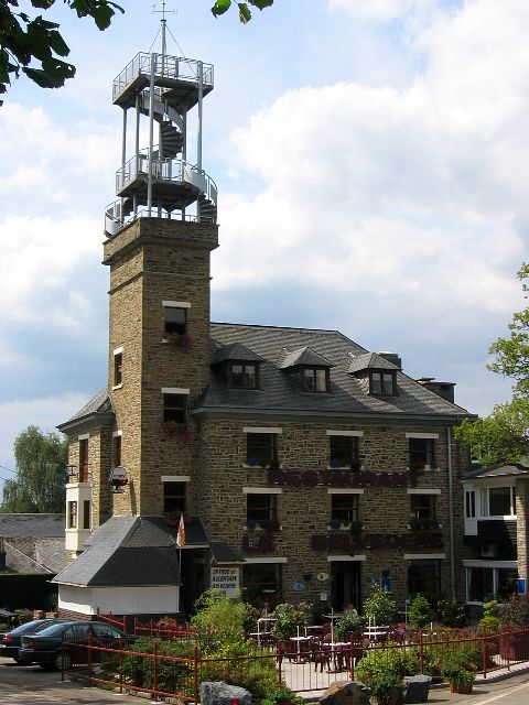 Belvedere-ravintolan nkalatorni. Nadrin, Belgia.