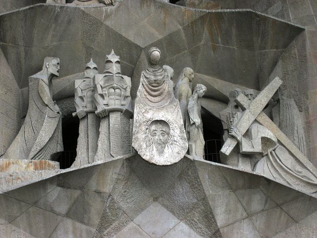 Yksityiskohta La Sagrada Familian seinss. Barcelona, Espanja.