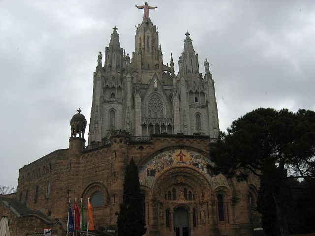 Pyhn sydmen sovituskirkko. Barcelona, Espanja.