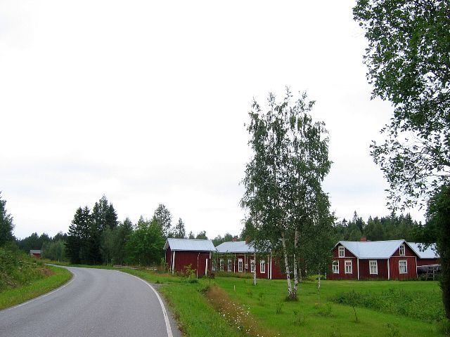 Mainio maantie Siipyyn eteläpuolella. Kristiinankaupunki, Suomi.