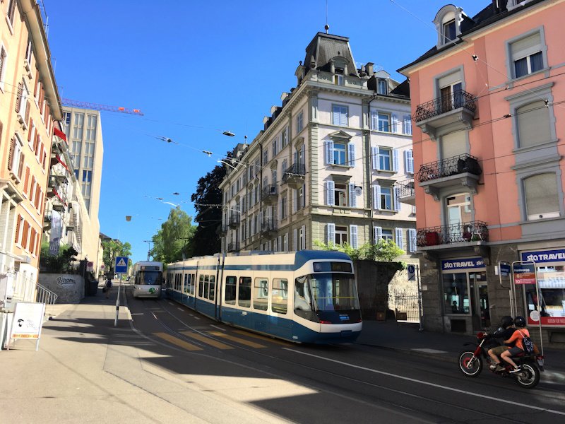 zrichsveitsi2.jpg